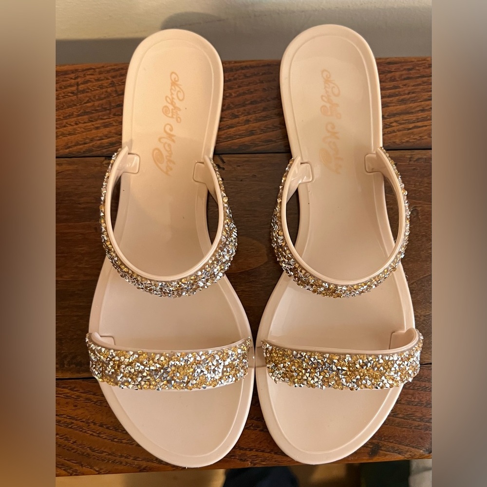 Naughty Monkey NWOT Rhinestone Jelly Sandals Size 8
